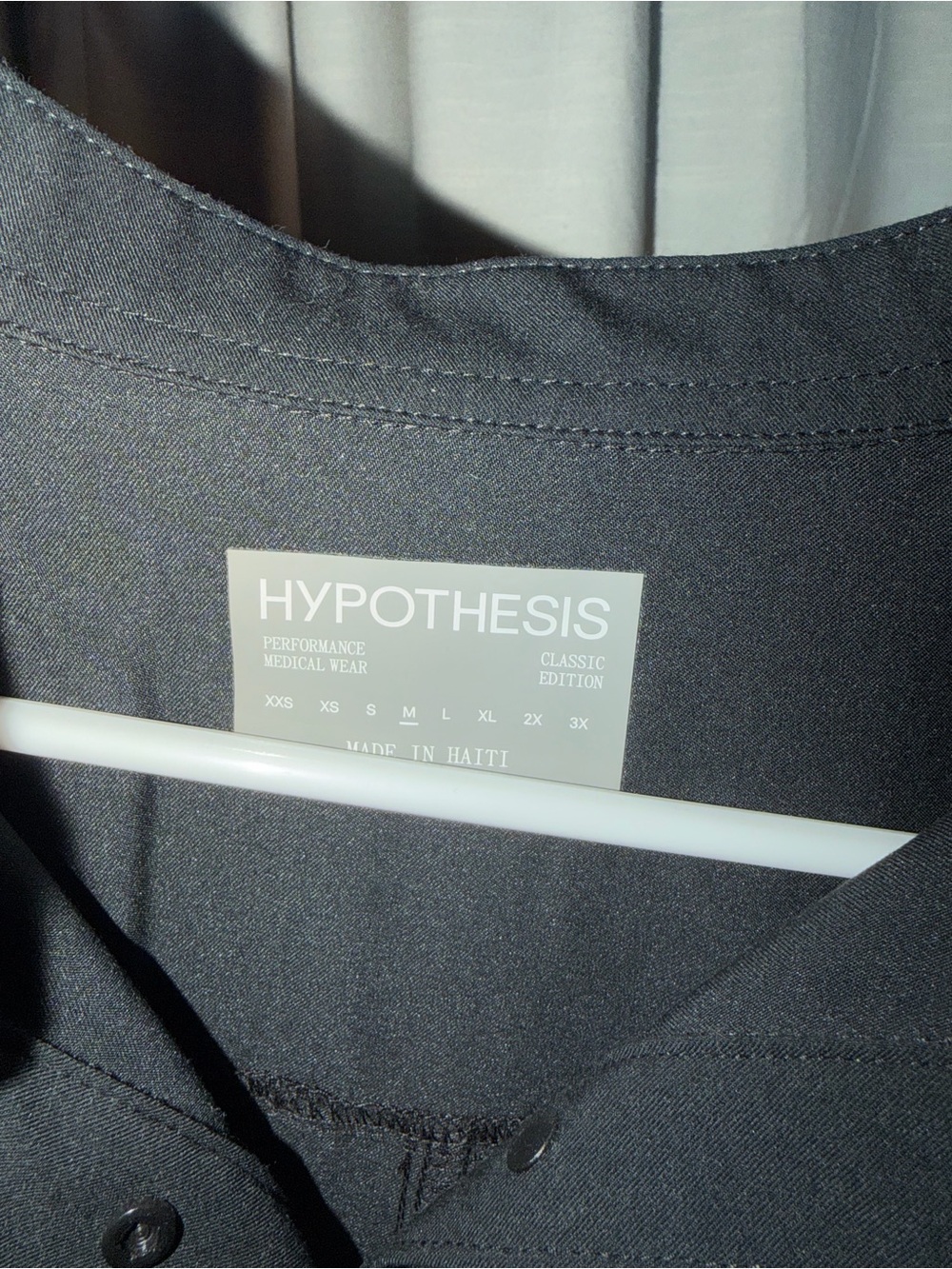 Hypothesis Scrub top - Picture 3 of 4